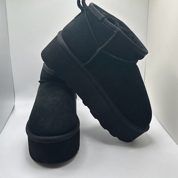 CUSHIONAIRE Women's Genuine Suede pull on platform boot +Memory Foam 7.5 BLACK - Picture 6 of 7